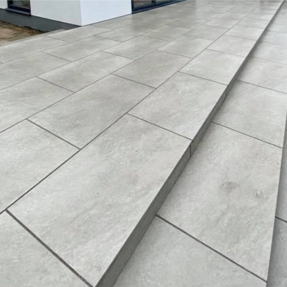 Hammerstone Grey Outdoor Tiles