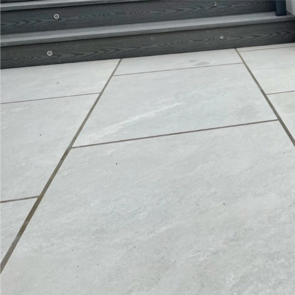 Himalayan White Outdoor Tiles