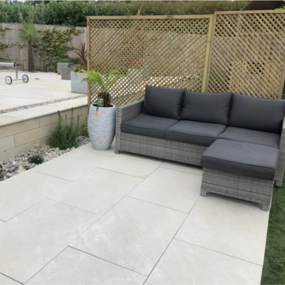 Quartz White Outdoor Tiles